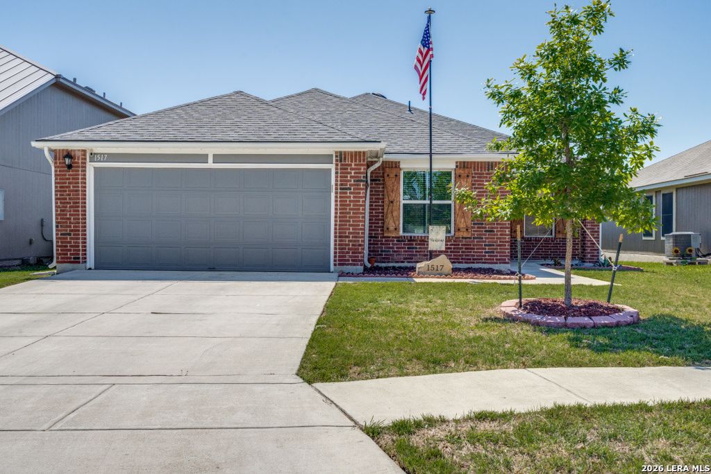 1517 Motherwell, Seguin, TX 78155