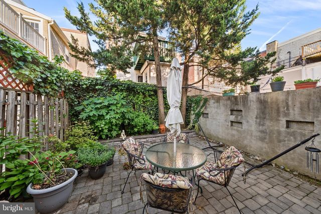 1007 N LAWRENCE ST, Philadelphia, PA 19123