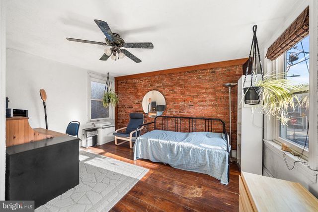1007 N LAWRENCE ST, Philadelphia, PA 19123