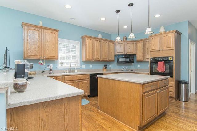 4176 Gumtree Road, Winston-salem, NC 27107