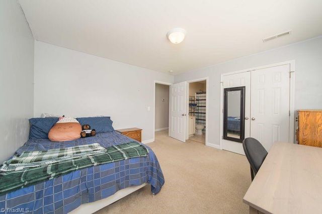 4176 Gumtree Road, Winston-salem, NC 27107