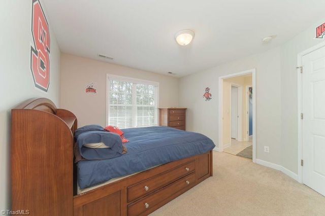 4176 Gumtree Road, Winston-salem, NC 27107