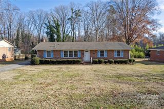 4019 Allwood Drive, Charlotte, NC 28217