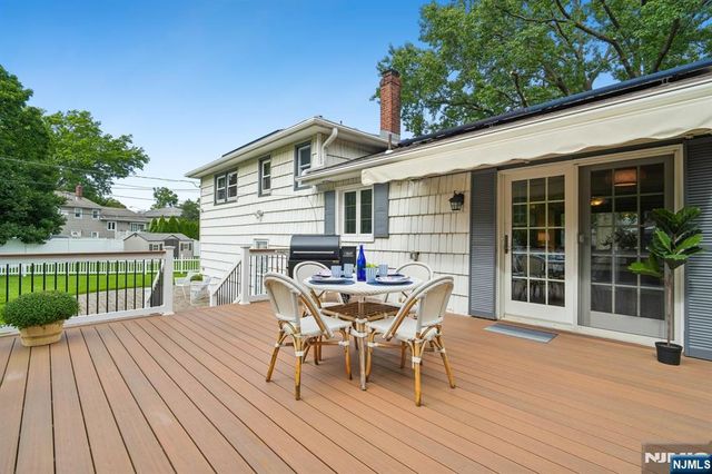 49 Skyview Road, Bloomfield, NJ 07003