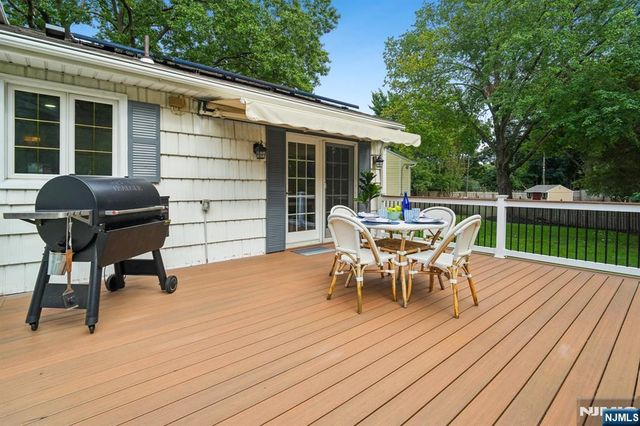 49 Skyview Road, Bloomfield, NJ 07003