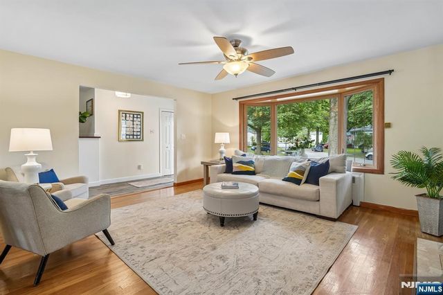 49 Skyview Road, Bloomfield, NJ 07003