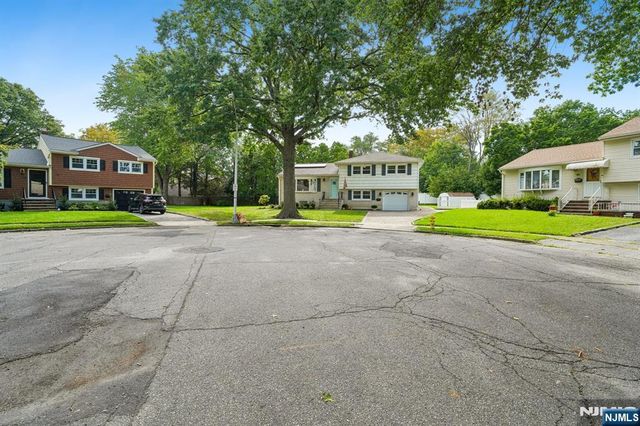 49 Skyview Road, Bloomfield, NJ 07003