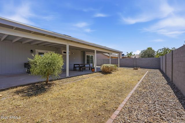 213 W STANFORD Avenue, Gilbert, AZ 85233