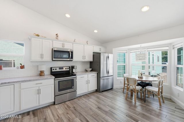 213 W STANFORD Avenue, Gilbert, AZ 85233