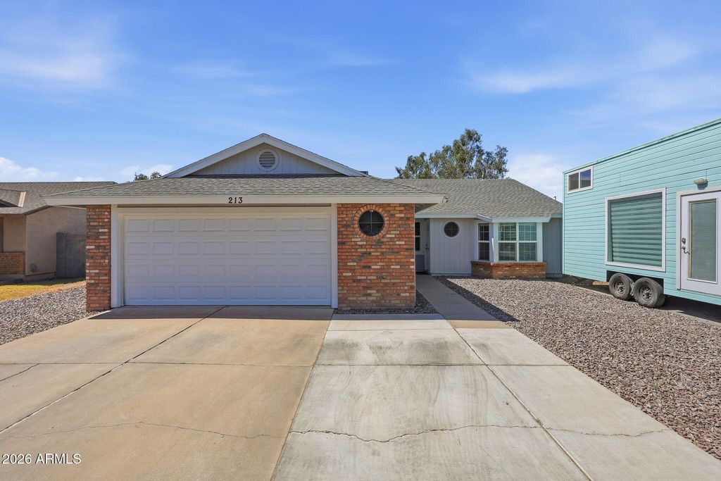 213 W STANFORD Avenue, Gilbert, AZ 85233