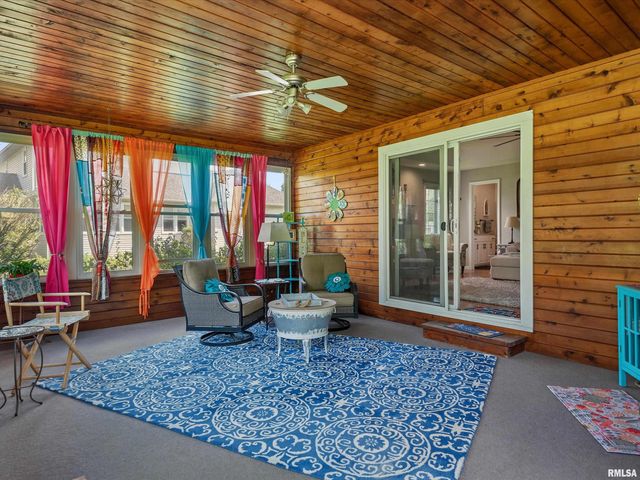 213 PIMLICO Chase, Sherman, IL 62684
