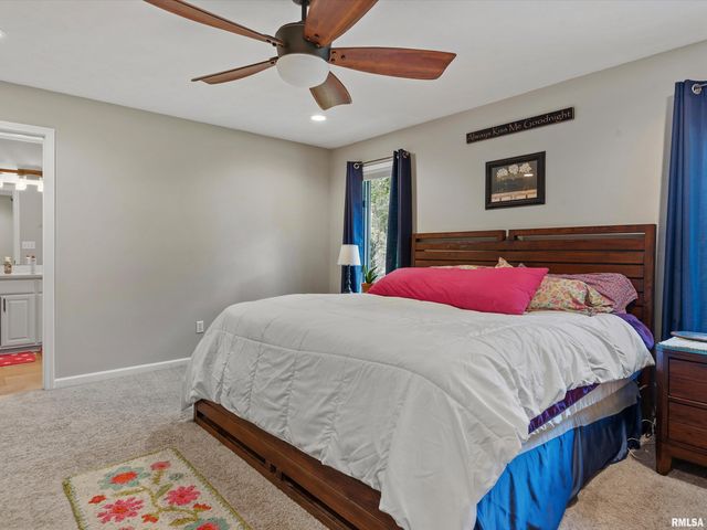213 PIMLICO Chase, Sherman, IL 62684