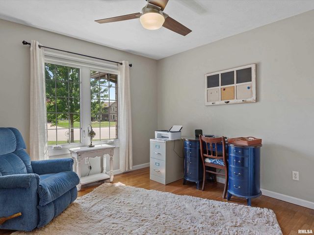 213 PIMLICO Chase, Sherman, IL 62684