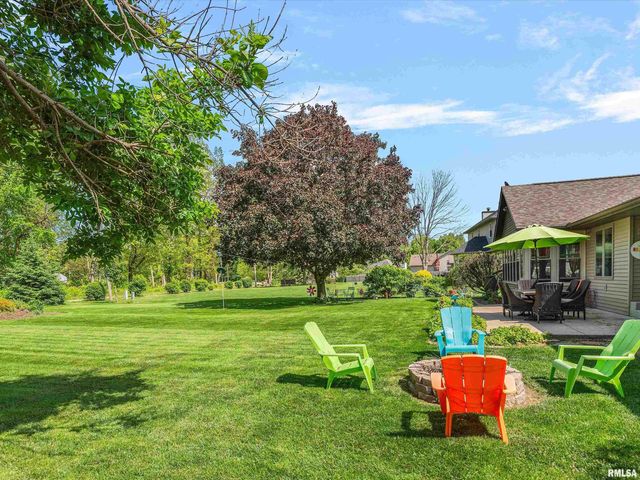 213 PIMLICO Chase, Sherman, IL 62684