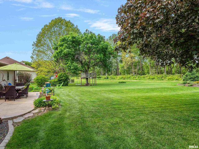 213 PIMLICO Chase, Sherman, IL 62684