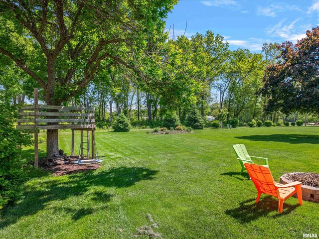 213 PIMLICO Chase, Sherman, IL 62684
