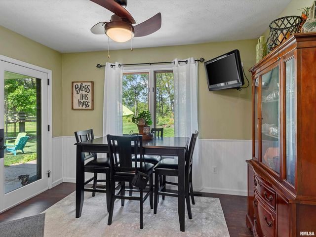 213 PIMLICO Chase, Sherman, IL 62684