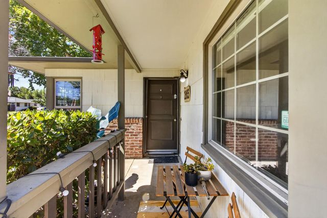 2865 59th St, Sacramento, CA 95817