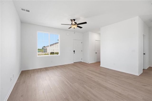 3001 NW 96th Terrace, Kansas City, MO 64154