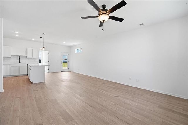 3001 NW 96th Terrace, Kansas City, MO 64154