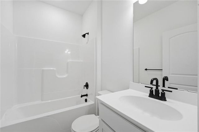 3001 NW 96th Terrace, Kansas City, MO 64154