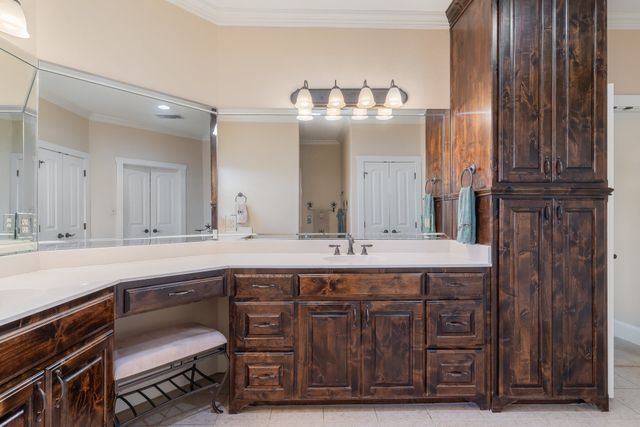 289 Blackjack Road, Valley View, TX 76272