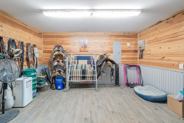 289 Blackjack Road, Valley View, TX 76272