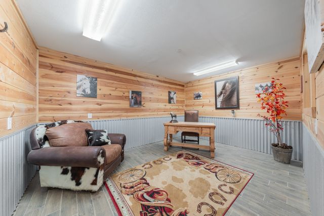 289 Blackjack Road, Valley View, TX 76272