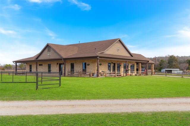 289 Blackjack Road, Valley View, TX 76272