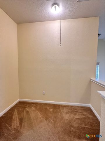 2050 Lisa Lane, San Marcos, TX 78666