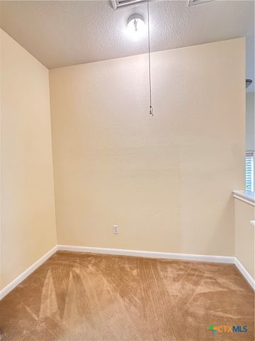 2050 Lisa Lane, San Marcos, TX 78666