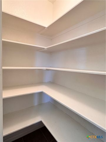 2050 Lisa Lane, San Marcos, TX 78666
