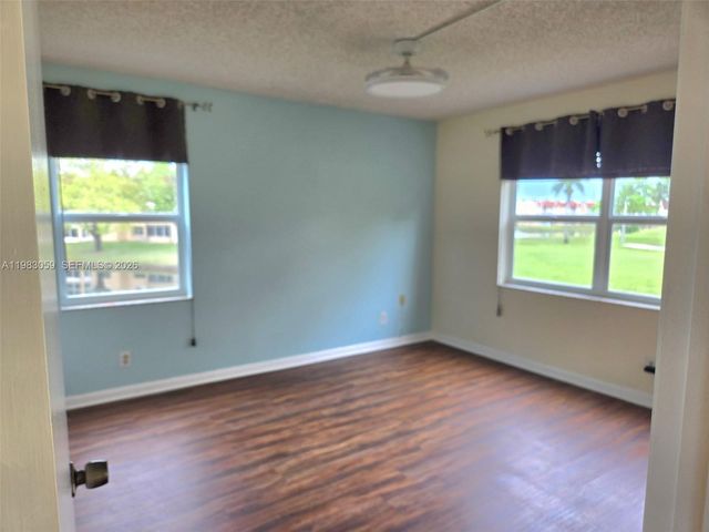 9261 Sunrise Lakes Boulevard 201, Sunrise, FL 33322