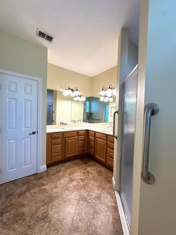 8394 SW 82ND Loop, Ocala, FL 34481