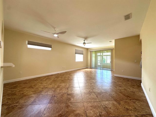 8394 SW 82ND Loop, Ocala, FL 34481