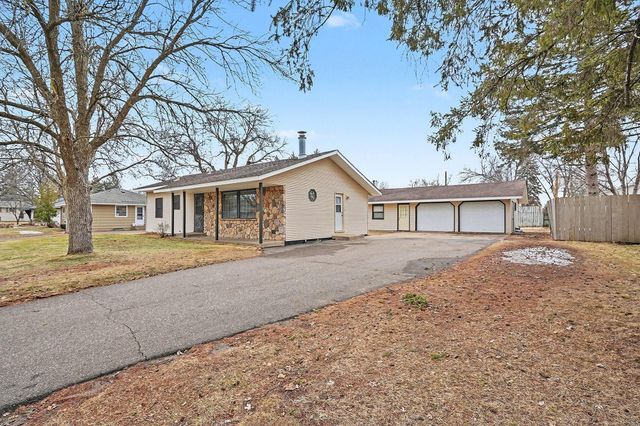 2240 113th Avenue NW, Coon Rapids, MN 55433