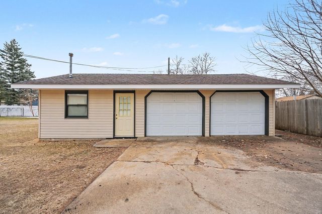 2240 113th Avenue NW, Coon Rapids, MN 55433