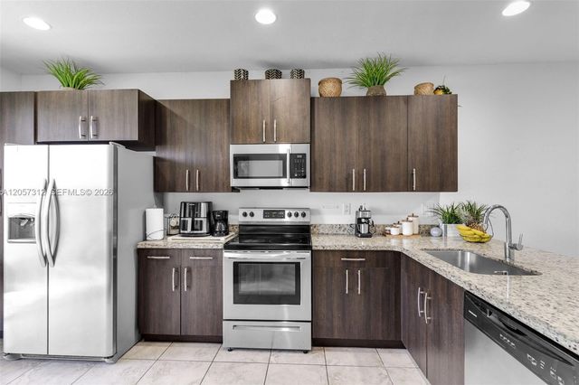 2438 SE 15th Street, Homestead, FL 33035