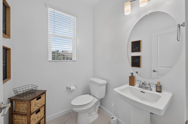 4065 N Contessa Avenue, Fresno, CA 93723