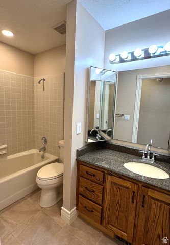 1959 N 150 E, Centerville, UT 84014
