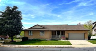 1959 N 150 E, Centerville, UT 84014