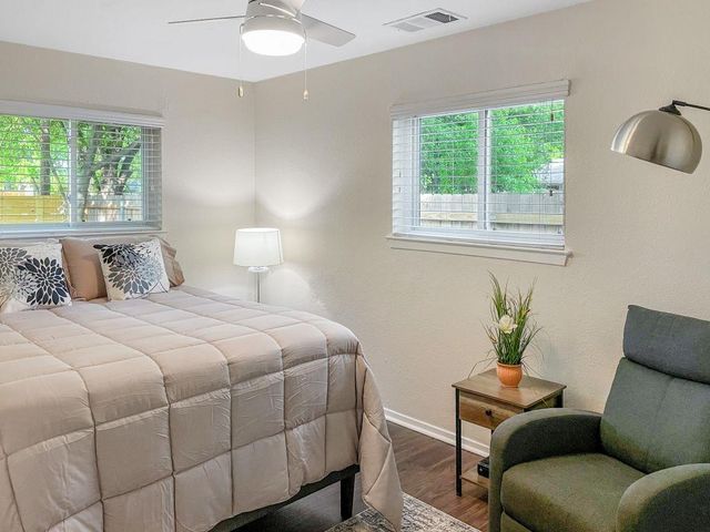 6100 Calmar CV, Austin, TX 78721