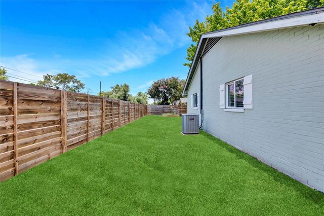 6100 Calmar CV, Austin, TX 78721