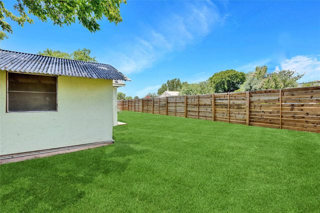 6100 Calmar CV, Austin, TX 78721
