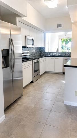 8304 NW 24th Street 8304, Coral Springs, FL 33065