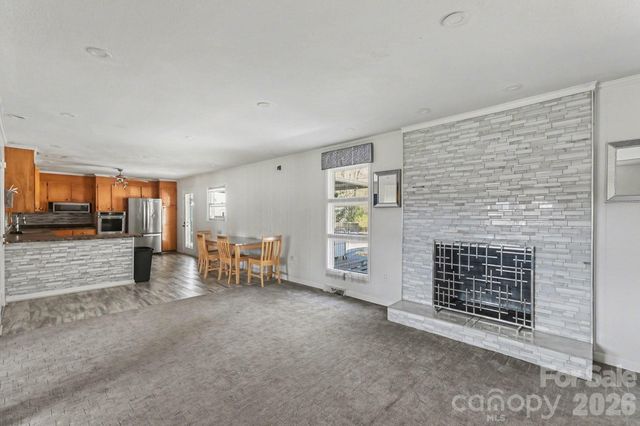 213 Lakeview Drive, Harrisburg, NC 28075