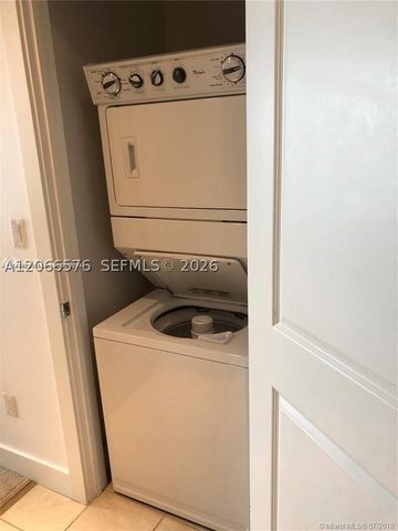 315 NE 3rd Ave 2009, Fort Lauderdale, FL 33301