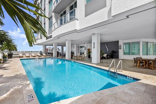 315 NE 3rd Ave 2009, Fort Lauderdale, FL 33301
