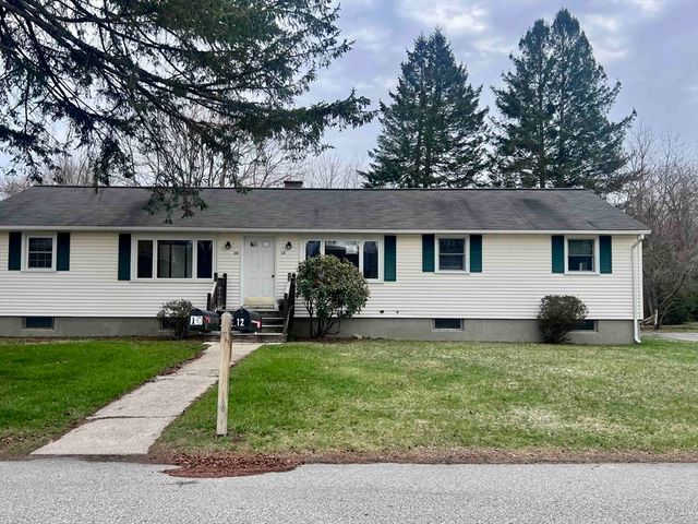 12 Saran Ave 12, Bedford, MA 01730