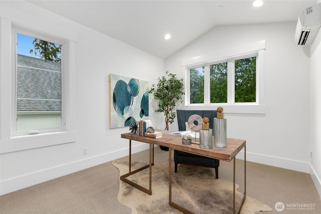 4526 89th Avenue SE, Mercer Island, WA 98040
